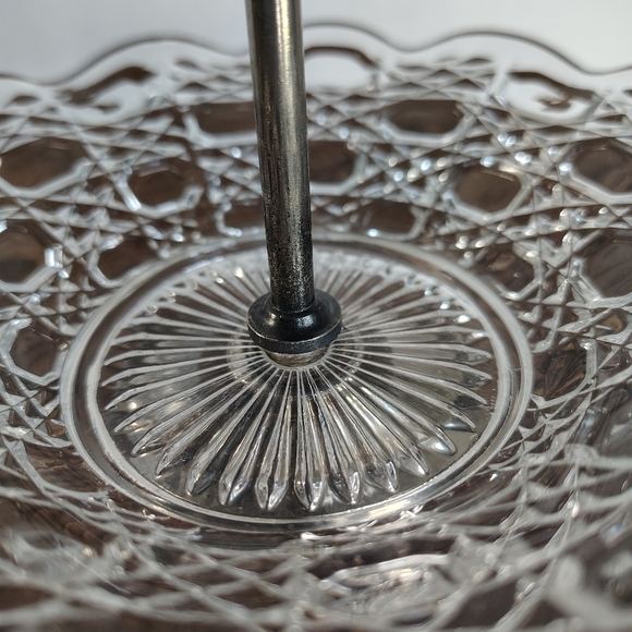 Glass Tidbit Tray Candy Dish W Silver Plated Handle England Jewelry Display Dish - Picture 13 of 16